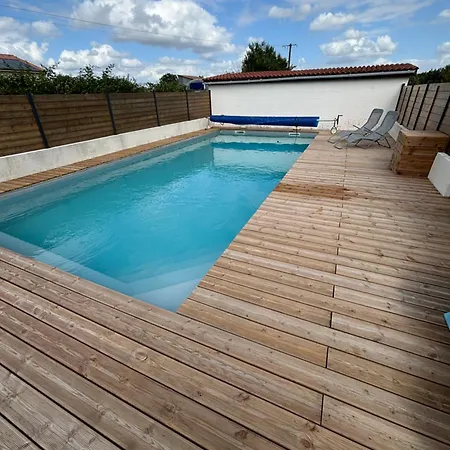 Apartment Noyer Etusson